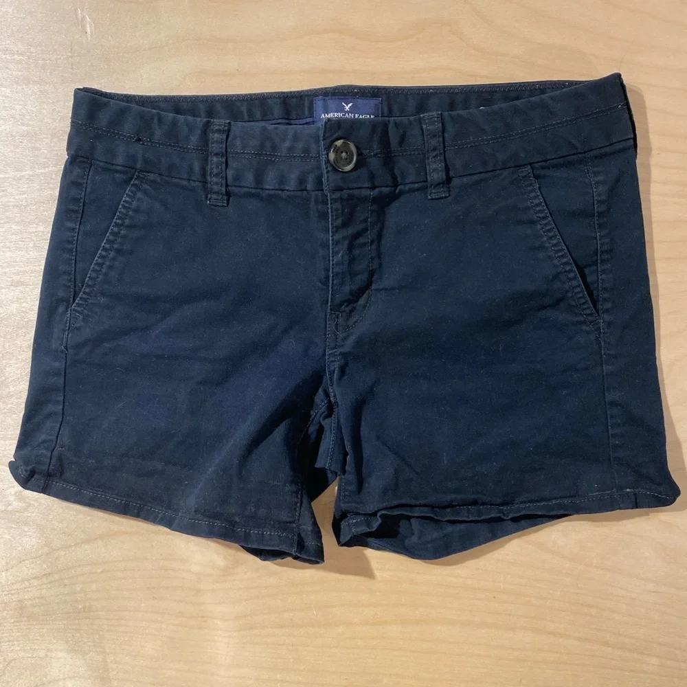 American Eagle Outfitters Black Women's Shorts 4 (OQ)